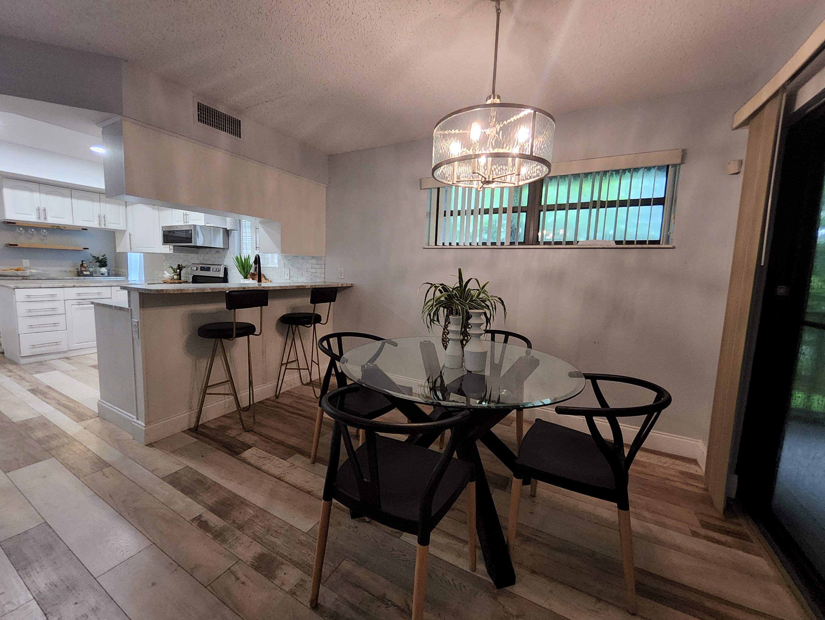 Clearwater Arbor Interior View 8